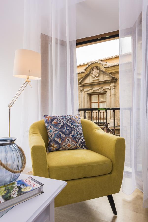 Genteel Home Plaza Nueva Гранада Екстер'єр фото